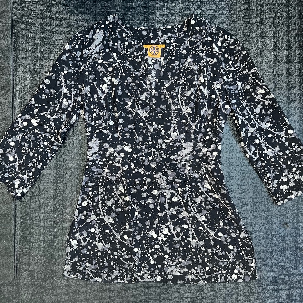 Tory Burch Size 8 Tunic
